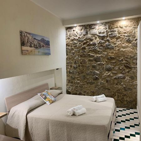Vitrani'S House Apartments Cefalu Luaran gambar
